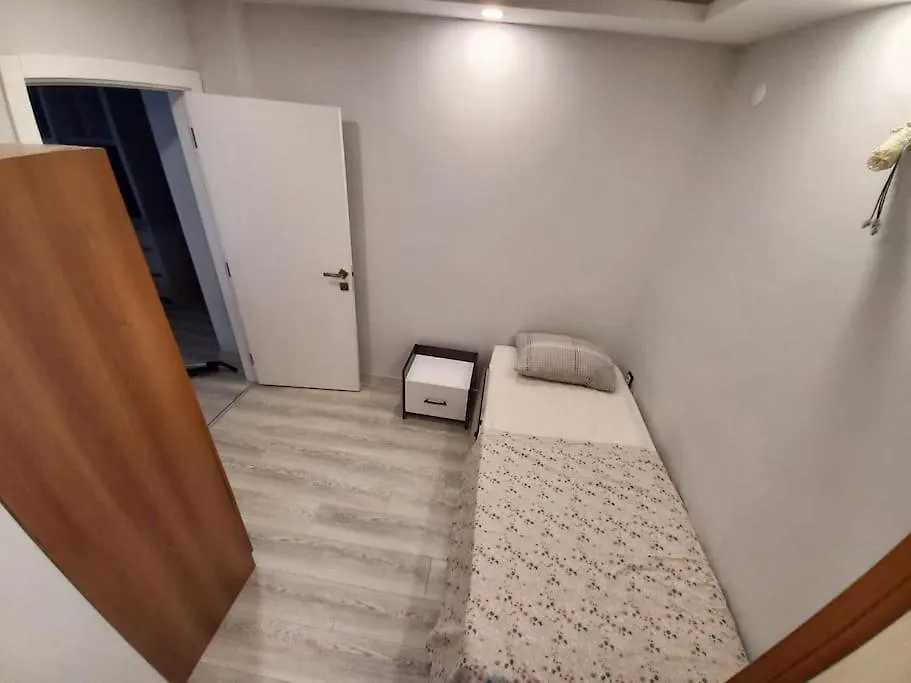 2+1 Full Furnished Flat Near To Sea For Rent Lejlighed Antalya