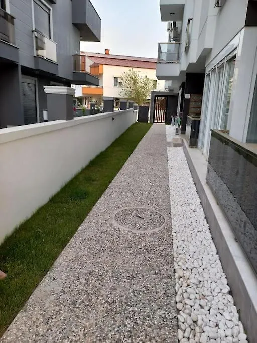 2+1 Full Furnished Flat Near To Sea For Rent Lejlighed Antalya
